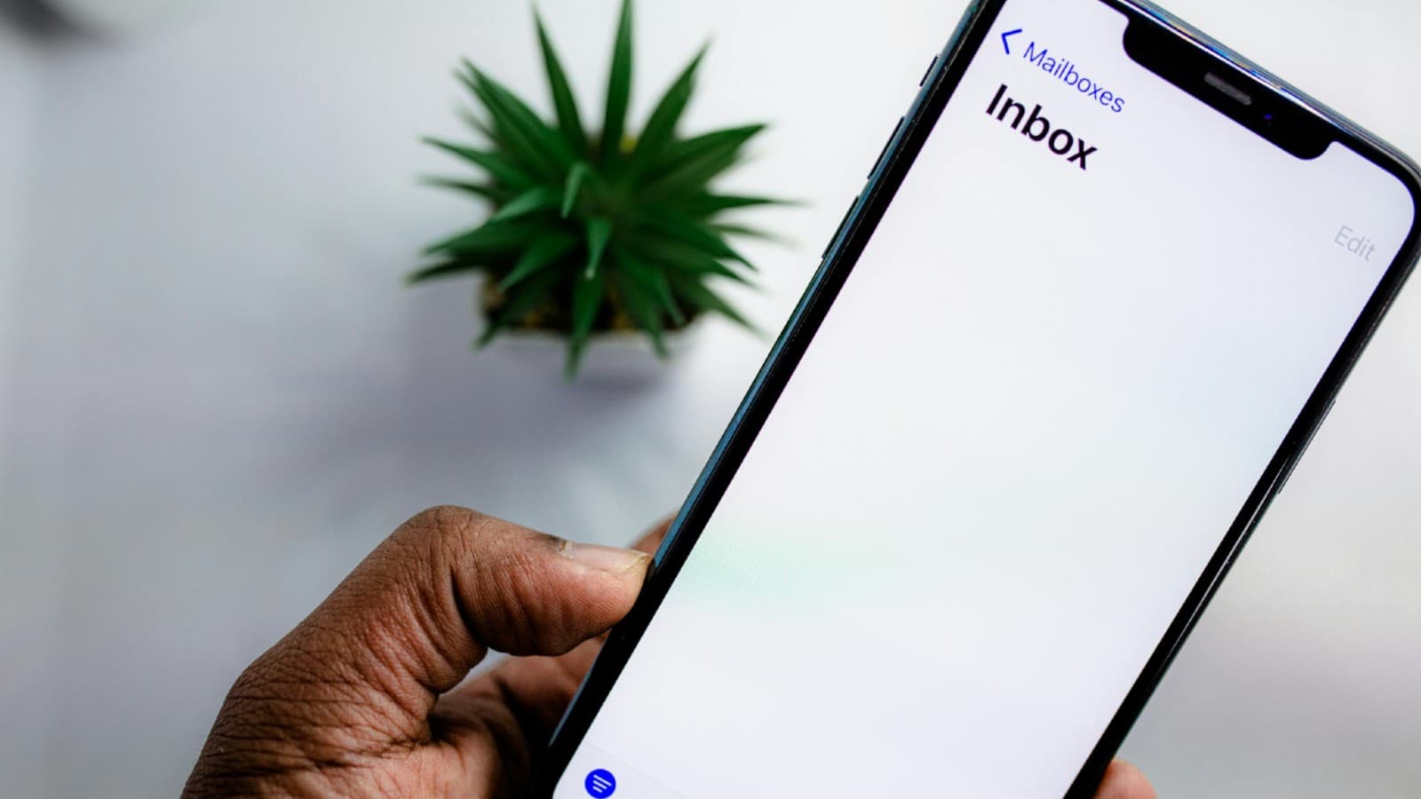 Meta Employee Goes Viral After AI Assistant Speedruns Deleting Her Entire Inbox